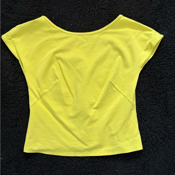 Akris Punto Bright Yellow Short Sleeve Top - Picture 2 of 7